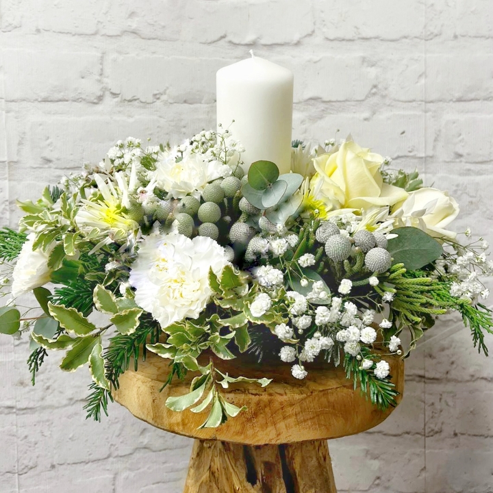 Mothers Day Memorial Arrangement